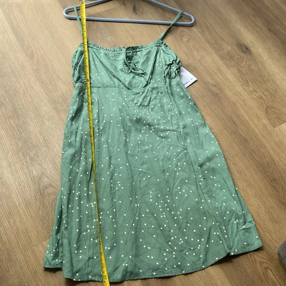 O'NEILL Kaline Eyelet Mini Dress in green - Picture 12 of 14